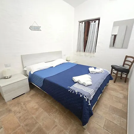 Caterina 4*